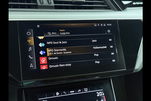 Audi e-tron 313pk Pano-dak Leer-Alcantara+elektr+Geheug. Camera Adap.Cruise Apple Carplay Android Auto Pdc Business Edition Plus SOH 90% Elek.Achterklep Lmv 21" Led Stoelverwarming Privacy Glas 50 Quattro 71kWh Origineel Nederlandse Auto 1800kg Trekvermogen Zeer Compleet!