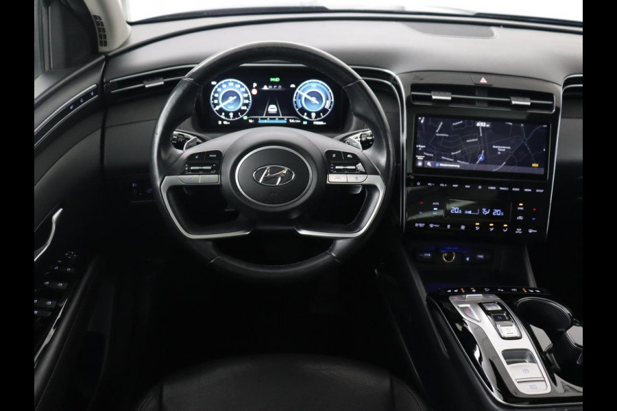 Hyundai Tucson 1.6 T-GDI PHEV Premium Sky 4WD | Panoramadak | Stoelverntilatie | Leder | 360 Camera | Adaptive cruise | Memory | Achterbankverwarming | Carplay | Full LED | Navigatie | Plug In