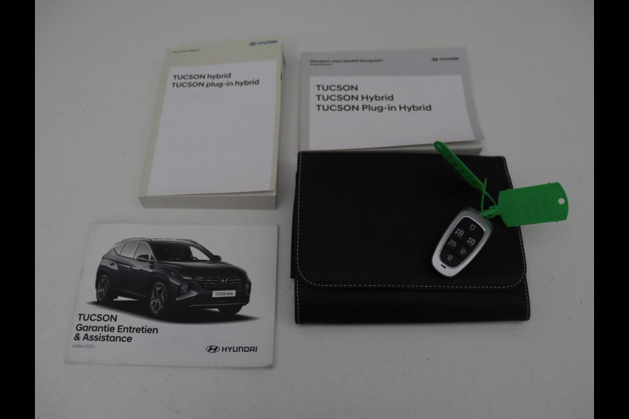 Hyundai Tucson 1.6 T-GDI PHEV Premium Sky 4WD | Panoramadak | Stoelverntilatie | Leder | 360 Camera | Adaptive cruise | Memory | Achterbankverwarming | Carplay | Full LED | Navigatie | Plug In