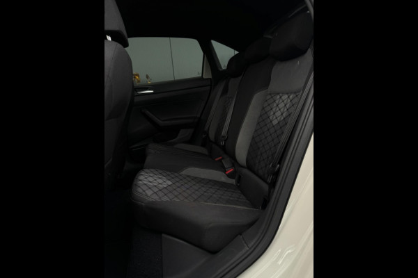 Volkswagen Taigo 1.0 TSI R-Line m24 FULL PANO APPLE CARPLAY LED SPORTVELGEN