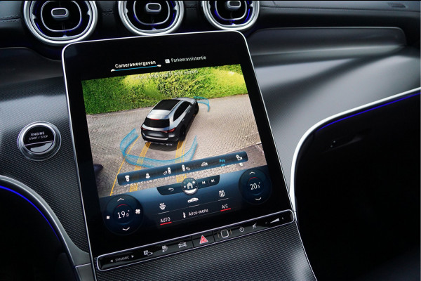 Mercedes-Benz GLC GLC 300 e 4M AMG Line | Achterasbesturing Luchtvering Burmester Trekhaak Memory Distronic