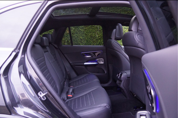Mercedes-Benz GLC GLC 300 e 4M AMG Line | Achterasbesturing Luchtvering Burmester Trekhaak Memory Distronic