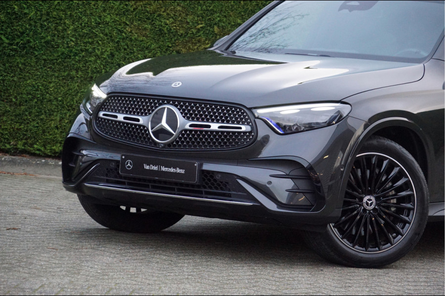 Mercedes-Benz GLC GLC 300 e 4M AMG Line | Achterasbesturing Luchtvering Burmester Trekhaak Memory Distronic