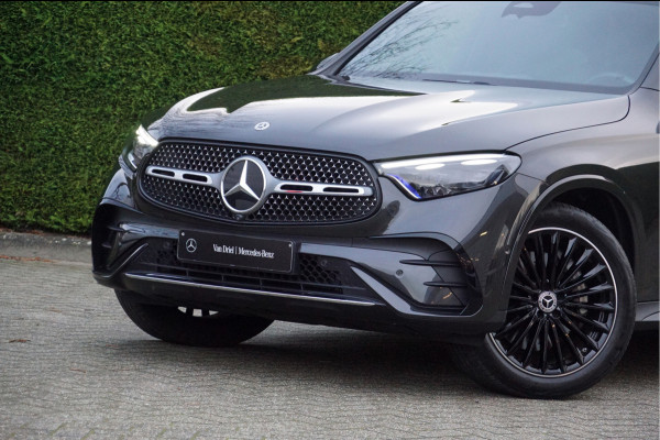 Mercedes-Benz GLC GLC 300 e 4M AMG Line | Achterasbesturing Luchtvering Burmester Trekhaak Memory Distronic