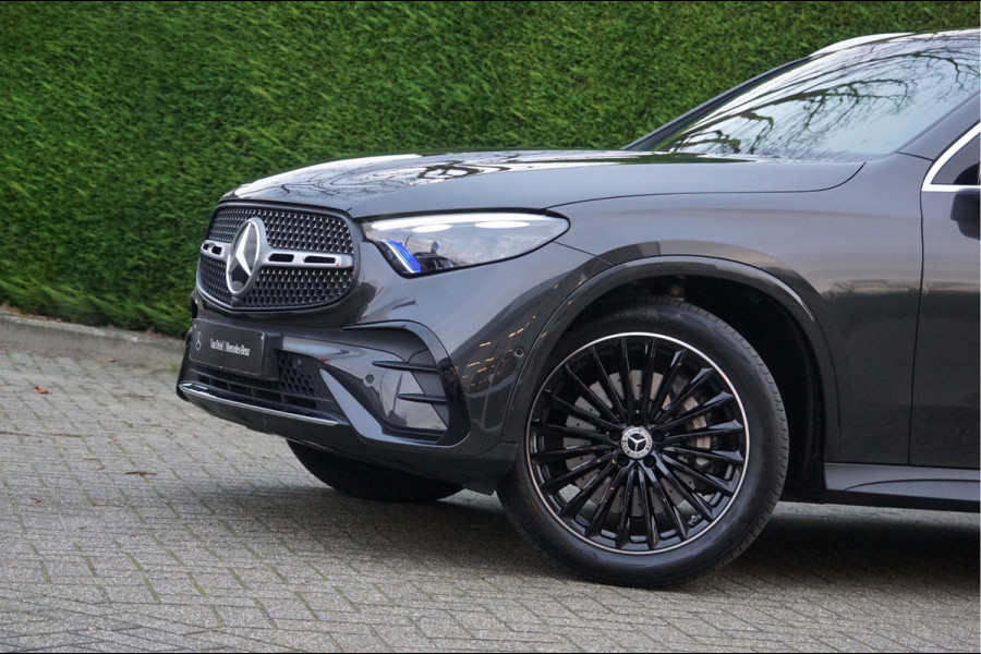Mercedes-Benz GLC GLC 300 e 4M AMG Line | Achterasbesturing Luchtvering Burmester Trekhaak Memory Distronic