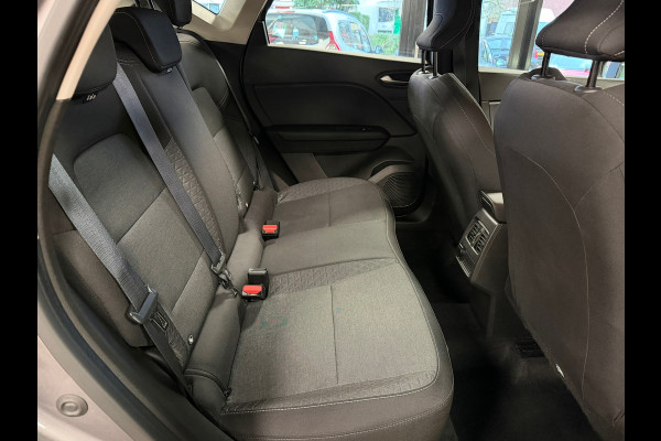 Renault Captur 1.6 E-Tech full hybrid 145 evolution AUT. CAMERA PARKEERSENSOREN VOOR EN ACHTER CRUISE CONTROL LANE ASSIST NAVI