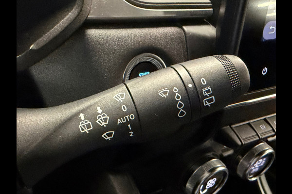 Renault Captur 1.6 E-Tech full hybrid 145 evolution AUT. CAMERA PARKEERSENSOREN VOOR EN ACHTER CRUISE CONTROL LANE ASSIST NAVI