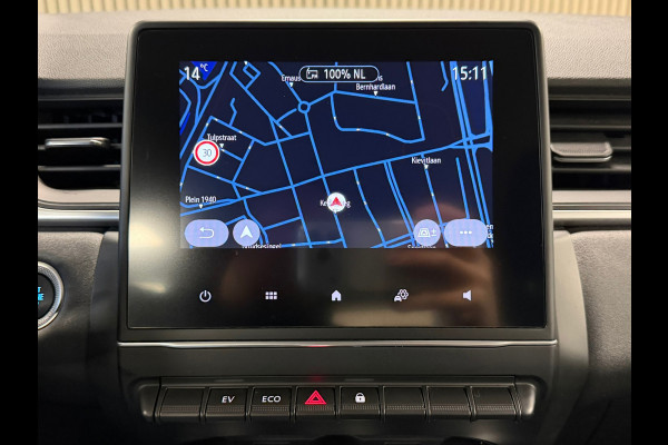 Renault Captur 1.6 E-Tech full hybrid 145 evolution AUT. CAMERA PARKEERSENSOREN VOOR EN ACHTER CRUISE CONTROL LANE ASSIST NAVI