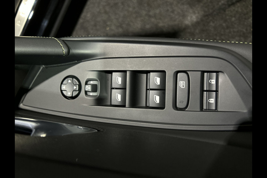 Peugeot 408 1.6 HYbrid 225 EAT8 GT Techno pakket, Surrounding pakket, all weather banden