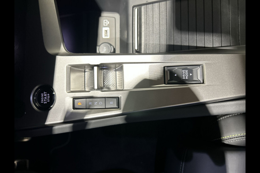 Peugeot 408 1.6 HYbrid 225 EAT8 GT Techno pakket, Surrounding pakket, all weather banden