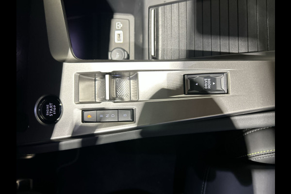 Peugeot 408 1.6 HYbrid 225 EAT8 GT Techno pakket, Surrounding pakket, all weather banden