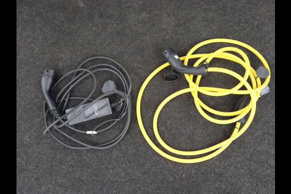 Fiat 500 3+1 Icon 42kWh | 3 Fase | Stoelverwarming | Camera | Carplay | Navigatie | Cruise control | Climate control | Bluetooth