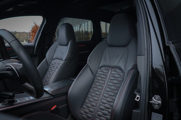 Audi A6 Avant RS 6 TFSI quattro | KERAMISCH | ACHTERASBESTURING | ADAPTIVE CRUISE | 360 CAMERA | TREKHAAK | SFEERVERLICHTING | CARBON IN