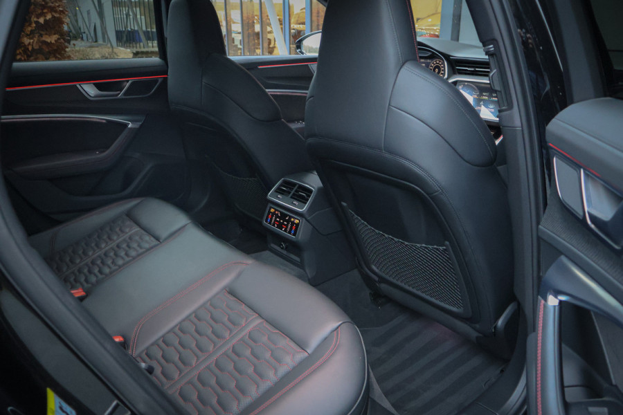 Audi A6 Avant RS 6 TFSI quattro | KERAMISCH | ACHTERASBESTURING | ADAPTIVE CRUISE | 360 CAMERA | TREKHAAK | SFEERVERLICHTING | CARBON IN