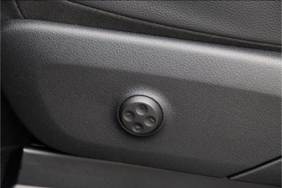 Mercedes-Benz EQE SUV 350 4Matic AMG Premium, Burmester, Pano, Distronic, Airmatic, 91 kWh