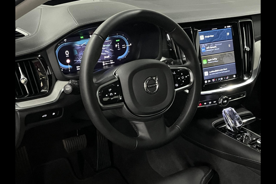 Volvo S60 2.0 T8 AWD Ultimate Dark Massage | Open dak | Bowers & Wilkins | Adapt. cruise | Stoelventilatie /-verwarming | Head-up | *455 PK*