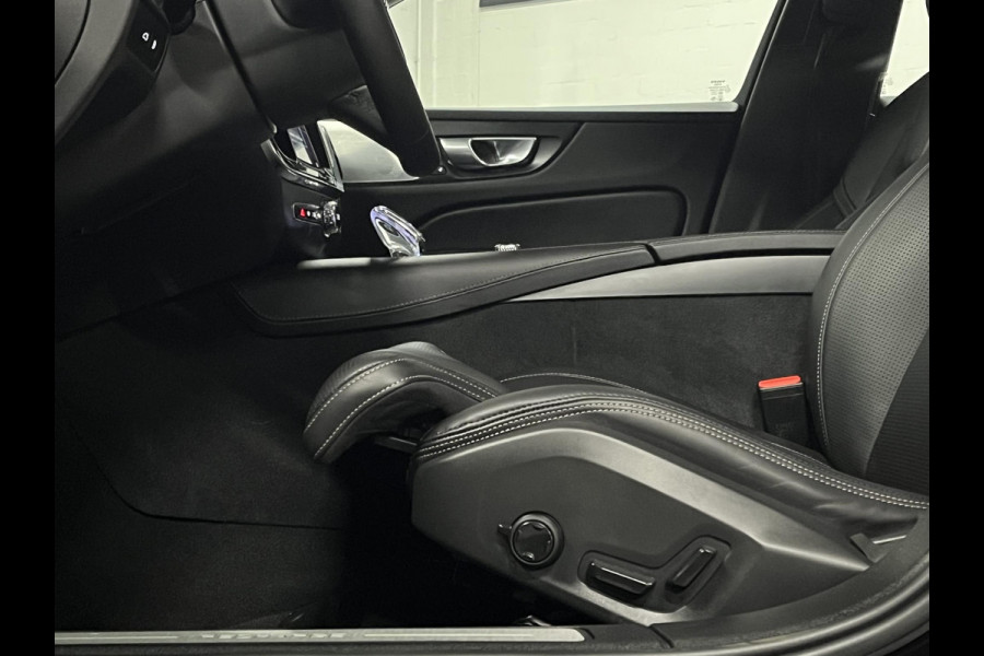 Volvo S60 2.0 T8 AWD Ultimate Dark Massage | Open dak | Bowers & Wilkins | Adapt. cruise | Stoelventilatie /-verwarming | Head-up | *455 PK*