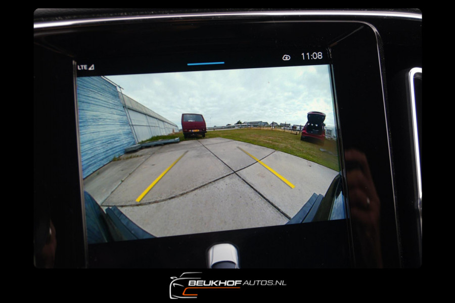 Volvo XC40 Recharge P8 AWD R-Design Lederen stoelen Carplay