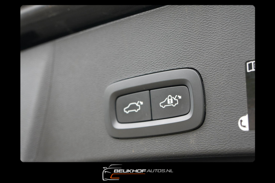 Volvo XC40 Recharge P8 AWD R-Design Lederen stoelen Carplay