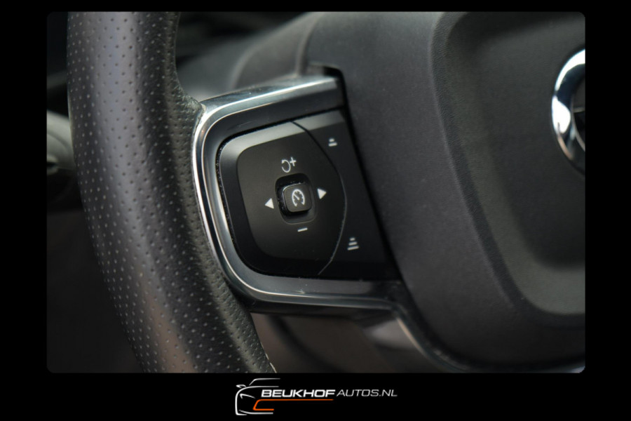 Volvo XC40 Recharge P8 AWD R-Design Lederen stoelen Carplay