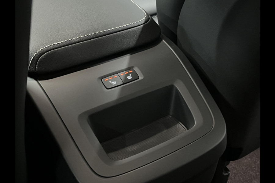 Volvo XC60 B4 Plus Dark Adapt. cruise | Stoel-/Stuurverwarming | Pilot assist | Memory seats | Google Maps | Carplay