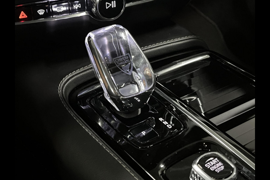 Volvo S60 T8 AWD Ultimate Dark Massage | Open dak | Bowers & Wilkins | Adapt. cruise | Stoelventilatie /-verwarming | Head-up | *455 PK*