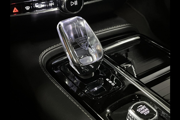 Volvo S60 T8 AWD Ultimate Dark Massage | Open dak | Bowers & Wilkins | Adapt. cruise | Stoelventilatie /-verwarming | Head-up | *455 PK*