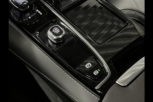 Volvo S60 T8 AWD Ultimate Dark Massage | Open dak | Bowers & Wilkins | Adapt. cruise | Stoelventilatie /-verwarming | Head-up | *455 PK*