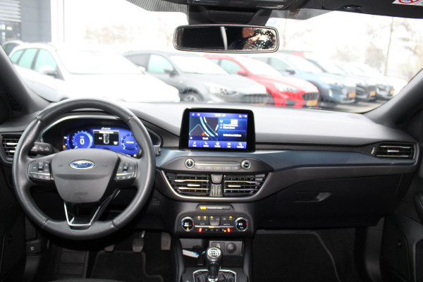 Ford Focus 1.0 EcoBoost Hybrid Active X Business 155pk | Winter Pack | Bang&Olufsen | 10-weg stoel | Adaptive LED | Privacy glass