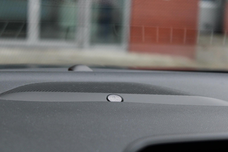 Ford Focus 1.0 EcoBoost Hybrid Active X Business 155pk | Winter Pack | Bang&Olufsen | 10-weg stoel | Adaptive LED | Privacy glass