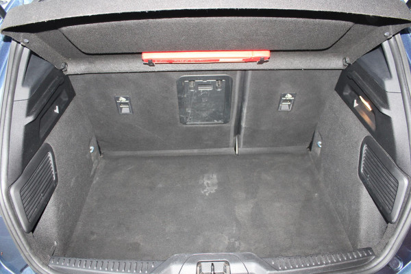 Ford Focus 1.0 EcoBoost Hybrid Active X Business 155pk | Winter Pack | Bang&Olufsen | 10-weg stoel | Adaptive LED | Privacy glass