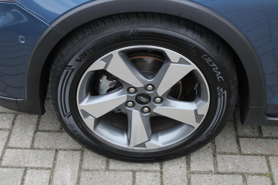 Ford Focus 1.0 EcoBoost Hybrid Active X Business 155pk | Winter Pack | Bang&Olufsen | 10-weg stoel | Adaptive LED | Privacy glass