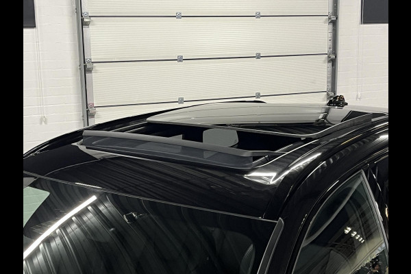 Volvo XC60 T8 Ultra Black Edition *455Pk* | Luchtvering | Open dak | Massage | Bowers & Wilkins | Trekhaak | Adapt. cruise control