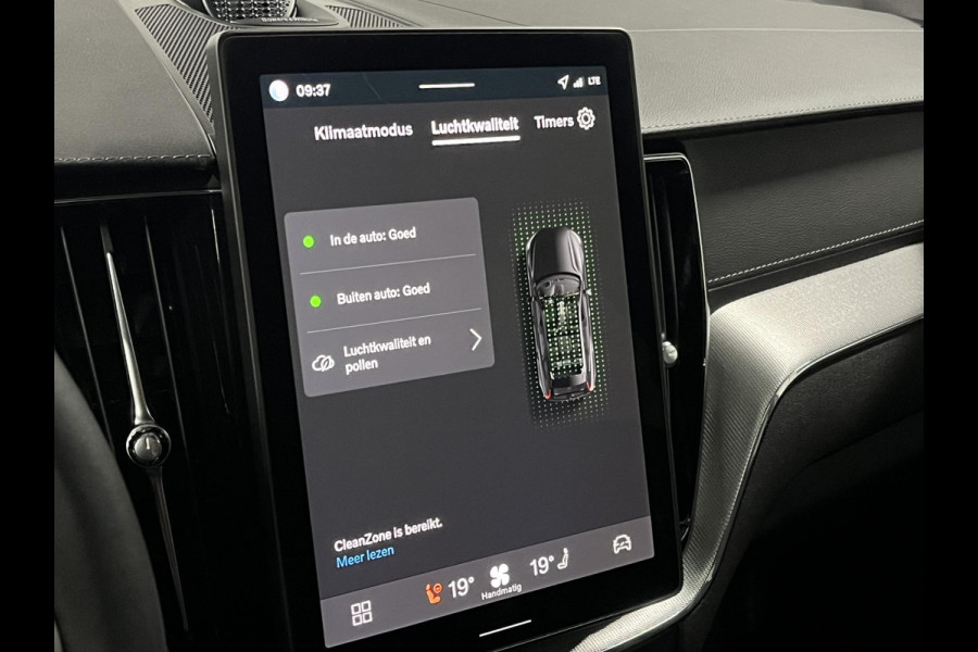 Volvo XC60 T8 Ultra Black Edition *455Pk* | Luchtvering | Open dak | Massage | Bowers & Wilkins | Trekhaak | Adapt. cruise control