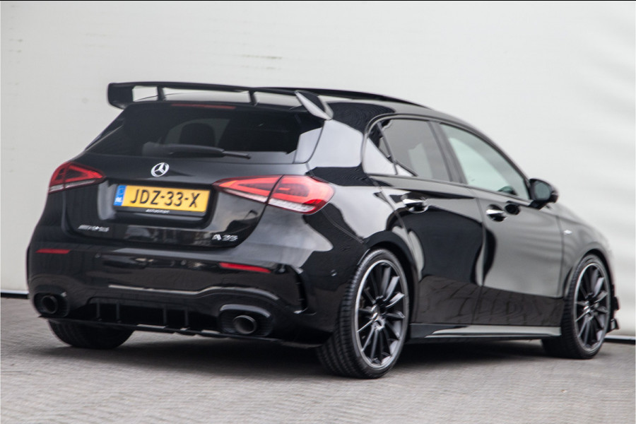 Mercedes-Benz A-Klasse AMG 35 4MATIC Premium Plus, Pano, Performance Seats, Aerodynamica-pack, Nightpack, Vol