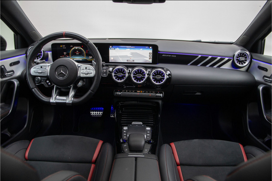 Mercedes-Benz A-Klasse AMG 35 4MATIC Premium Plus, Pano, Performance Seats, Aerodynamica-pack, Nightpack, Vol