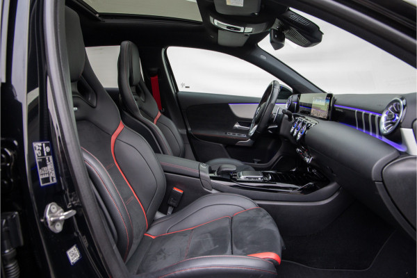 Mercedes-Benz A-Klasse AMG 35 4MATIC Premium Plus, Pano, Performance Seats, Aerodynamica-pack, Nightpack, Vol