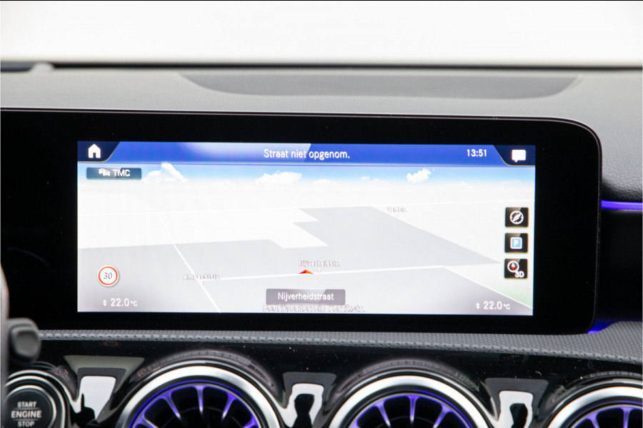 Mercedes-Benz A-Klasse AMG 35 4MATIC Premium Plus, Pano, Performance Seats, Aerodynamica-pack, Nightpack, Vol