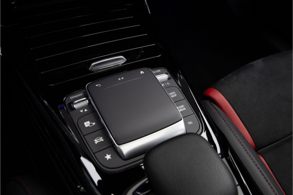 Mercedes-Benz A-Klasse AMG 35 4MATIC Premium Plus, Pano, Performance Seats, Aerodynamica-pack, Nightpack, Vol