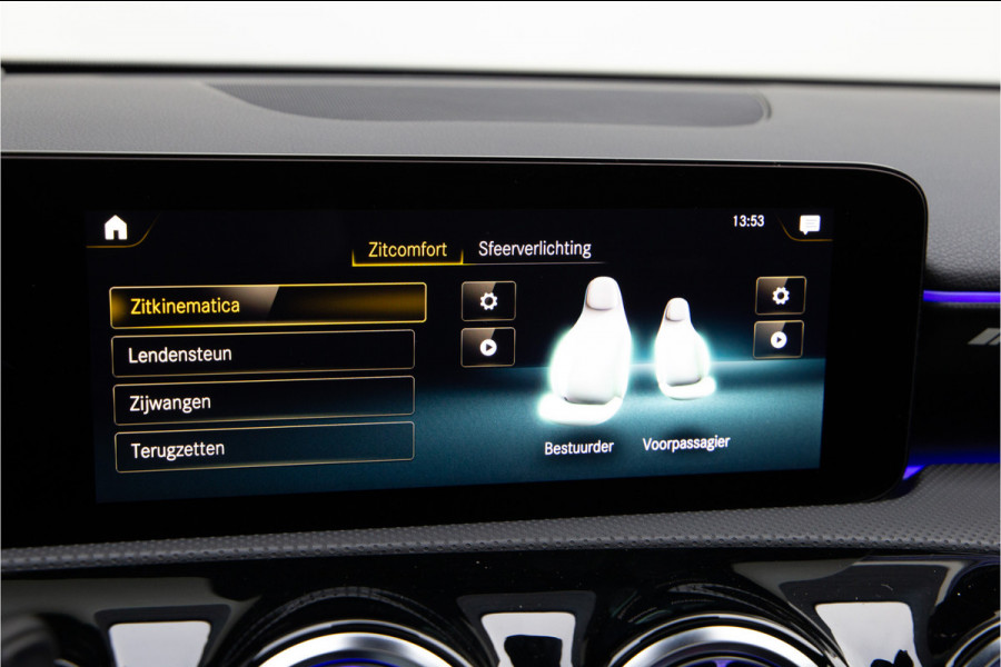 Mercedes-Benz A-Klasse AMG 35 4MATIC Premium Plus, Pano, Performance Seats, Aerodynamica-pack, Nightpack, Vol