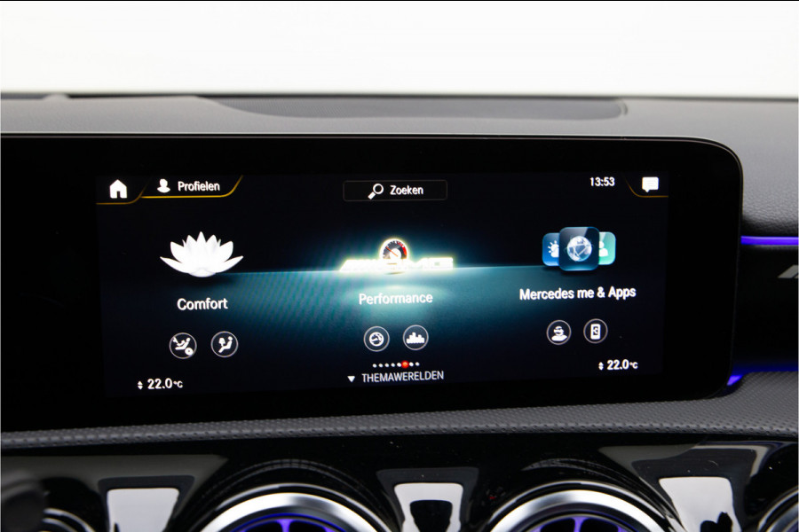 Mercedes-Benz A-Klasse AMG 35 4MATIC Premium Plus, Pano, Performance Seats, Aerodynamica-pack, Nightpack, Vol