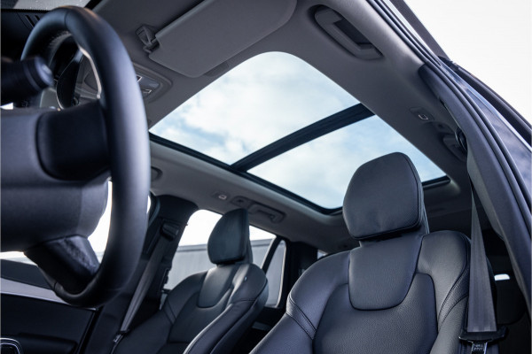 Volvo XC90 2.0 T8 Recharge AWD Plus Bright - Panorama | H&K | Memory | 360 Camera | ACC