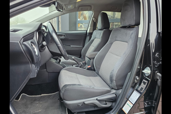 Toyota Auris Touring Sports 1.8 Hybrid Dynamic | Automaat | Navi | Cruise | Camera | LMV | Keyless |