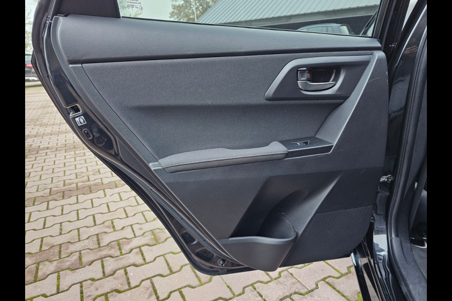 Toyota Auris Touring Sports 1.8 Hybrid Dynamic | Automaat | Navi | Cruise | Camera | LMV | Keyless |