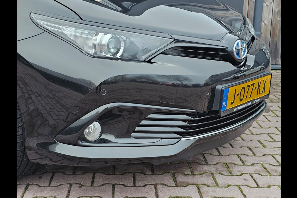 Toyota Auris Touring Sports 1.8 Hybrid Dynamic | Automaat | Navi | Cruise | Camera | LMV | Keyless |