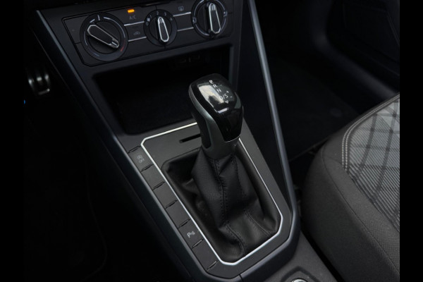 Volkswagen Taigo 1.0 TSI R-Line FULL PANO APPLE CARPLAY LED SPORTVELGEN