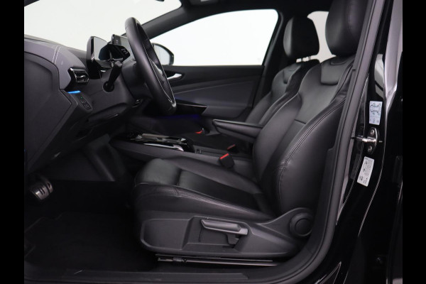 Volkswagen ID.5 Pro 77 kWh | Warmtepomp | Leder | 360 Camera | Stoelverwarming | Keyless | Adaptive cruise | Carplay | Sfeerverlichting | Navigatie | Matrix LED | 20'' | Side Assist