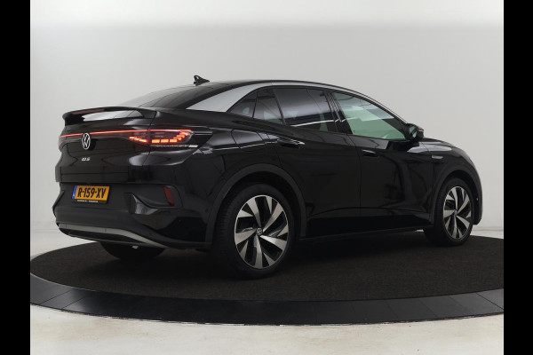 Volkswagen ID.5 Pro 77 kWh | Warmtepomp | Leder | 360 Camera | Stoelverwarming | Keyless | Adaptive cruise | Carplay | Sfeerverlichting | Navigatie | Matrix LED | 20'' | Side Assist