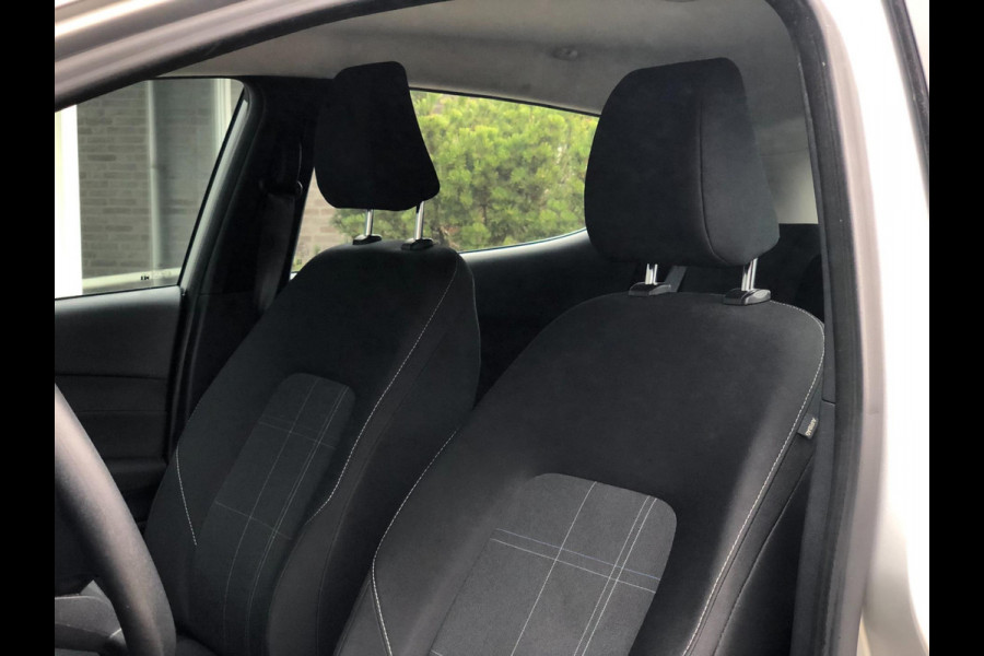 Ford Fiesta 1.1 Trend | Navi, Cruise, Airco, Carplay/Android, DAB, Lane Assist | NAP |