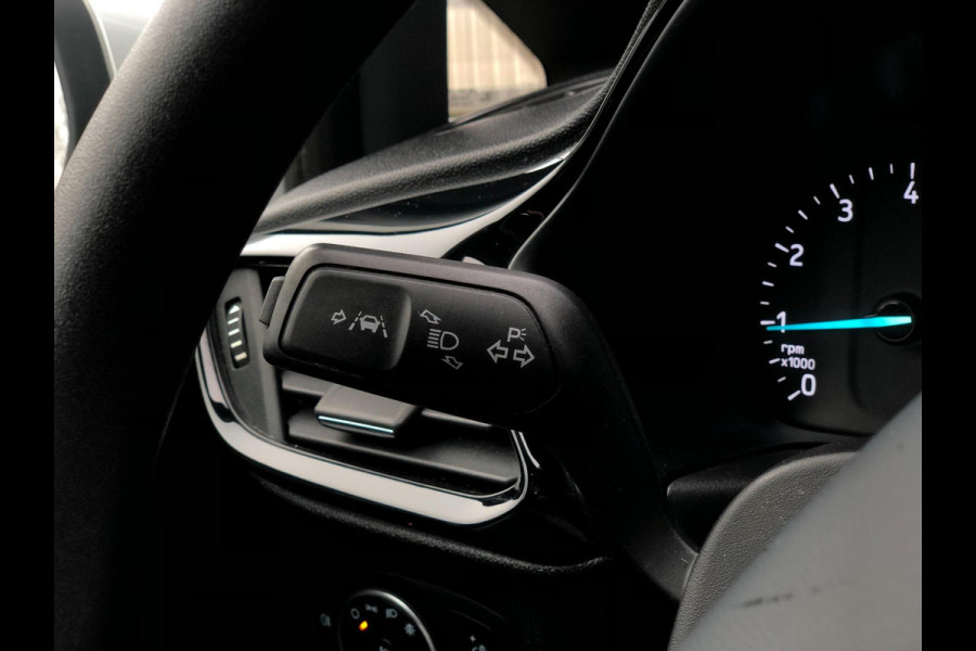 Ford Fiesta 1.1 Trend | Navi, Cruise, Airco, Carplay/Android, DAB, Lane Assist | NAP |